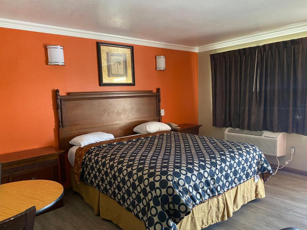 سان برناردينو Downtown Motel 7 المظهر الخارجي الصورة